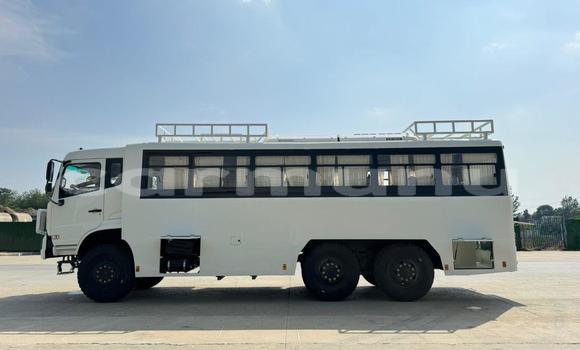 Acheter Occasion Utilitaire Toyota DA Blanc à Brazzaville, Commune de Brazzaville Acheter Occasion Utilitaire Toyota DA Blanc à Brazzaville, Commune de Brazzaville