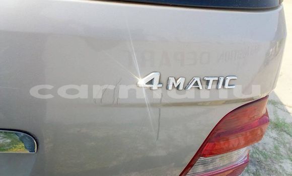 Buy Used Mercedes-Benz ML–Class Silver Car in Brazzaville in Municipality of Brazzaville Buy Used Mercedes-Benz ML–Class Silver Car in Brazzaville in Municipality of Brazzaville