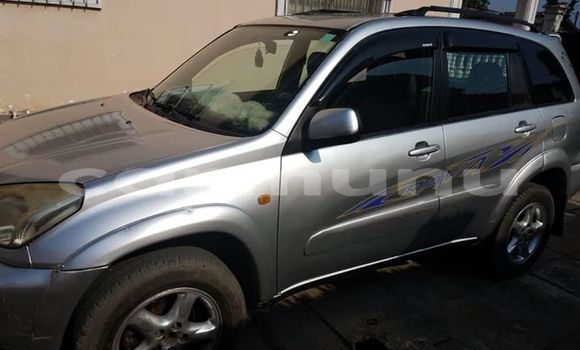 Buy Used Toyota RAV4 Silver Car in Brazzaville in Municipality of Brazzaville Buy Used Toyota RAV4 Silver Car in Brazzaville in Municipality of Brazzaville