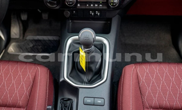 Acheter Neuf Voiture Toyota Hilux Blanc à Brazzaville, Commune de Brazzaville Acheter Neuf Voiture Toyota Hilux Blanc à Brazzaville, Commune de Brazzaville