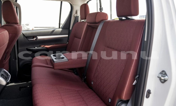 Acheter Neuf Voiture Toyota Hilux Blanc à Brazzaville, Commune de Brazzaville Acheter Neuf Voiture Toyota Hilux Blanc à Brazzaville, Commune de Brazzaville