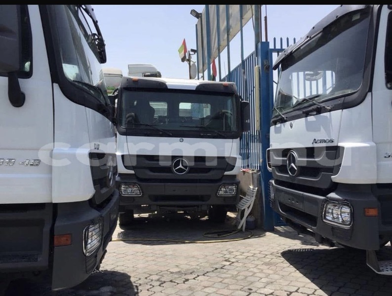 Big with watermark mercedes benz truck region de la bouenza import dubai 8882