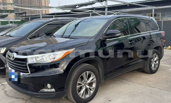 Acheter Occasion Voiture Toyota Highlander Noir à Brazzaville, Commune de Brazzaville Acheter Occasion Voiture Toyota Highlander Noir à Brazzaville, Commune de Brazzaville