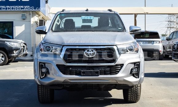 Buy Import Toyota Hilux Other Car in Import - Dubai in Region of Bouenza Buy Import Toyota Hilux Other Car in Import - Dubai in Region of Bouenza