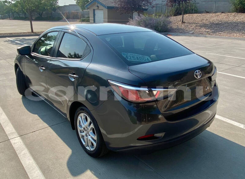 Big with watermark toyota yaris commune de brazzaville brazzaville 8917