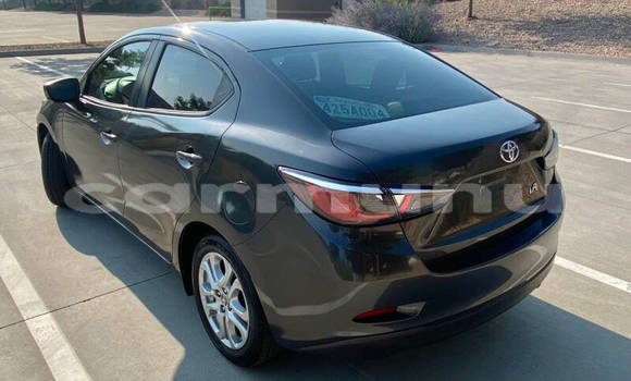 Acheter Occasion Voiture Toyota Yaris Noir à Brazzaville, Commune de Brazzaville Acheter Occasion Voiture Toyota Yaris Noir à Brazzaville, Commune de Brazzaville