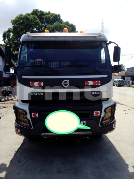 Big with watermark volvo v90 cross country region du kouilou pointe noire 8925