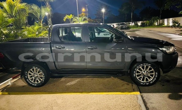 Acheter Occasion Voiture Toyota Hiluxe VIGO Noir à Pointe–Noire, Région du Kouilou Acheter Occasion Voiture Toyota Hiluxe VIGO Noir à Pointe–Noire, Région du Kouilou