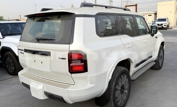 Buy New Toyota Prado White Car in Black Point in Kouilou region Buy New Toyota Prado White Car in Black Point in Kouilou region