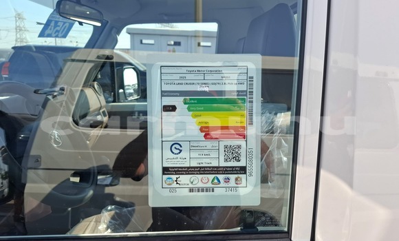 Acheter Neuf Voiture Toyota Land Cruiser Blanc à Brazzaville, Commune de Brazzaville Acheter Neuf Voiture Toyota Land Cruiser Blanc à Brazzaville, Commune de Brazzaville