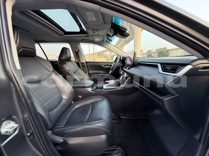 Big with watermark toyota rav4 region du kouilou pointe noire 8937