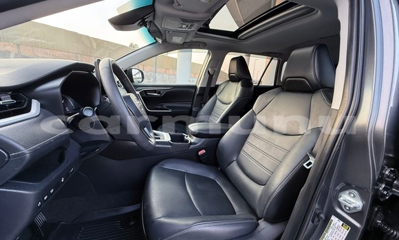 Buy Used Toyota RAV4 Silver Car in Black Point in Kouilou region Buy Used Toyota RAV4 Silver Car in Black Point in Kouilou region