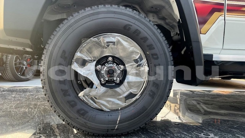 Big with watermark toyota pickup region du kouilou pointe noire 8939