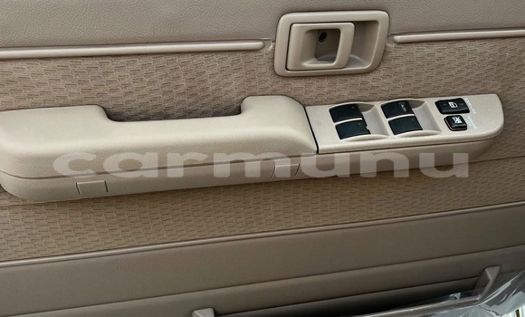 Acheter Neuf Voiture Toyota Pickup Blanc à Pointe–Noire, Région du Kouilou Acheter Neuf Voiture Toyota Pickup Blanc à Pointe–Noire, Région du Kouilou