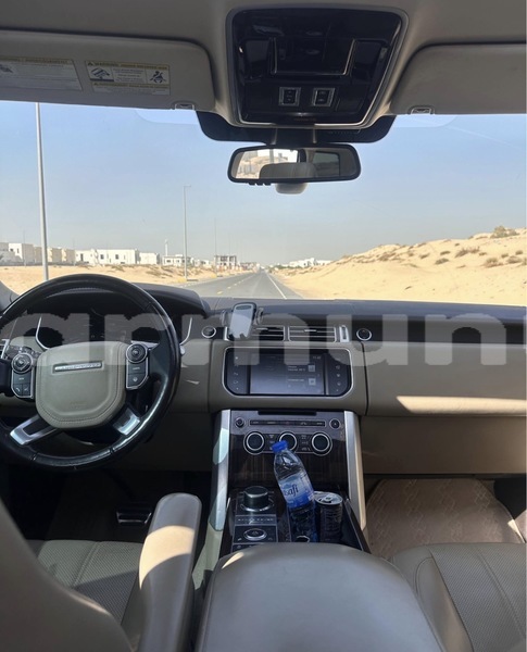 Big with watermark land rover range rover vogue commune de brazzaville brazzaville 8940