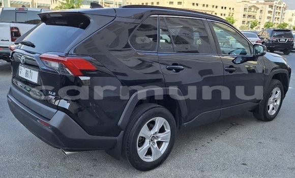 Acheter Occasion Voiture Toyota RAV4 Noir à Pointe–Noire, Région du Kouilou Acheter Occasion Voiture Toyota RAV4 Noir à Pointe–Noire, Région du Kouilou