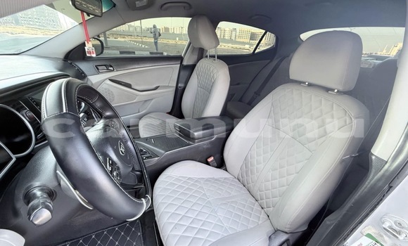 Acheter Occasion Voiture Kia K5 Gris à Brazzaville, Commune de Brazzaville Acheter Occasion Voiture Kia K5 Gris à Brazzaville, Commune de Brazzaville