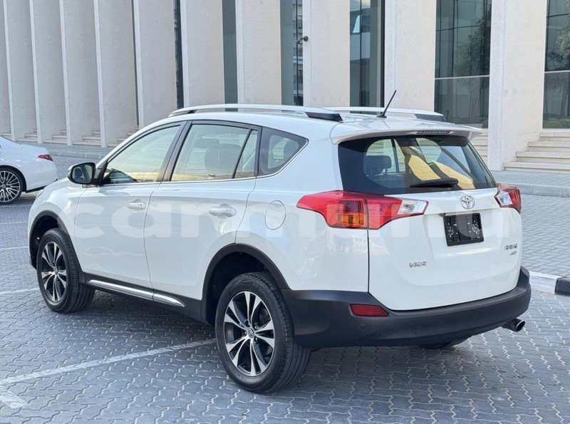 Big with watermark toyota rav4 region du kouilou pointe noire 8944
