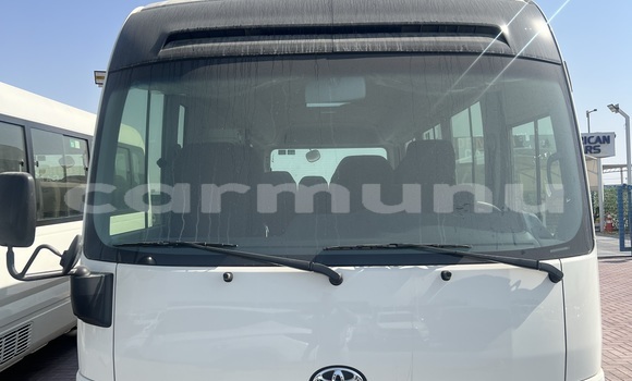 Acheter Neuf Voiture Toyota Coaster Blanc à Brazzaville, Commune de Brazzaville Acheter Neuf Voiture Toyota Coaster Blanc à Brazzaville, Commune de Brazzaville