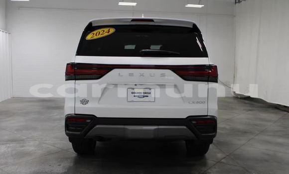 Acheter Occasion Voiture Lexus LX Blanc à Kinkala, Pool Acheter Occasion Voiture Lexus LX Blanc à Kinkala, Pool