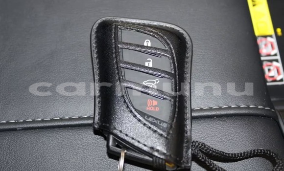 Acheter Occasion Voiture Lexus LX Blanc à Kinkala, Pool Acheter Occasion Voiture Lexus LX Blanc à Kinkala, Pool