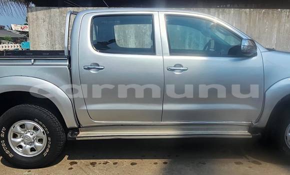 Acheter Occasion Voiture Toyota Hilux Gris à Brazzaville, Commune de Brazzaville Acheter Occasion Voiture Toyota Hilux Gris à Brazzaville, Commune de Brazzaville
