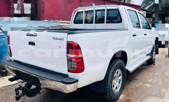 Acheter Occasion Voiture Toyota Hiluxe VIGO Blanc à Brazzaville, Commune de Brazzaville Acheter Occasion Voiture Toyota Hiluxe VIGO Blanc à Brazzaville, Commune de Brazzaville