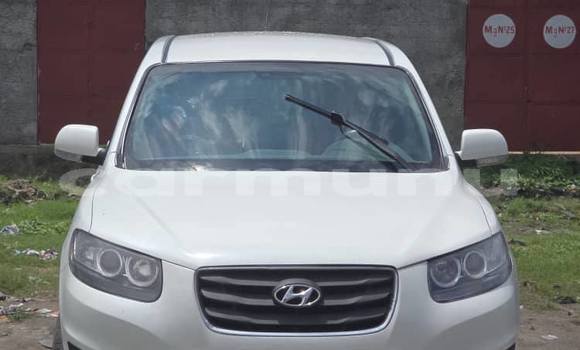 Acheter Occasion Voiture Hyundai Kona Blanc à Brazzaville, Commune de Brazzaville Acheter Occasion Voiture Hyundai Kona Blanc à Brazzaville, Commune de Brazzaville