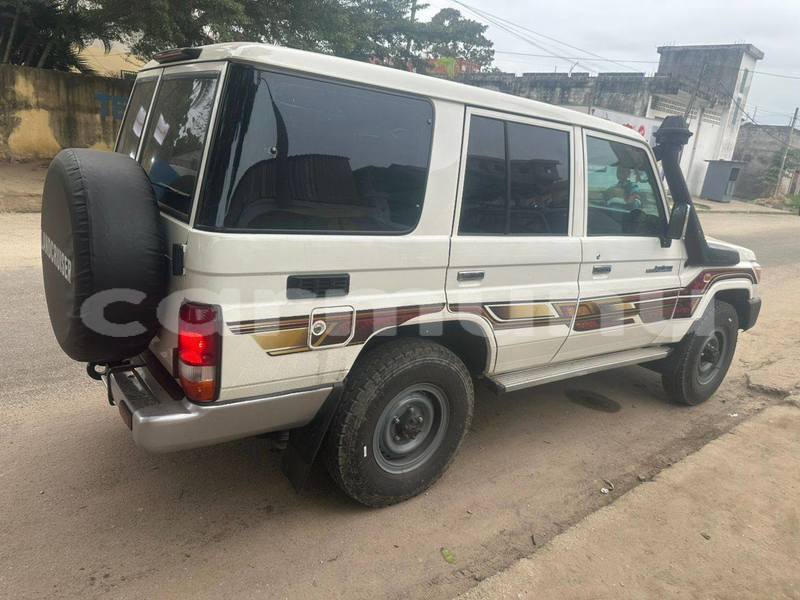 Big with watermark toyota land cruiser commune de brazzaville brazzaville 8983