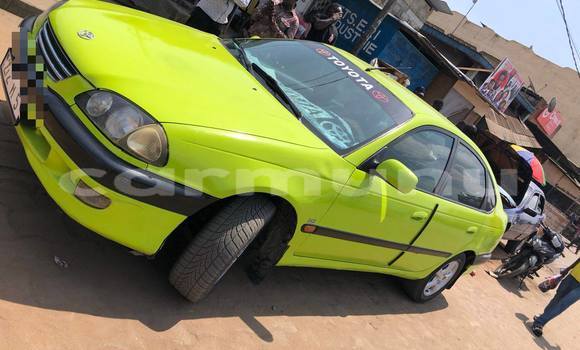 Buy Used Toyota Avensis Green Car in Brazzaville in Municipality of Brazzaville Buy Used Toyota Avensis Green Car in Brazzaville in Municipality of Brazzaville