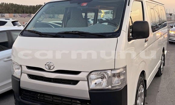 Acheter Occasion Voiture Toyota Hiace Blanc à Brazzaville, Commune de Brazzaville Acheter Occasion Voiture Toyota Hiace Blanc à Brazzaville, Commune de Brazzaville