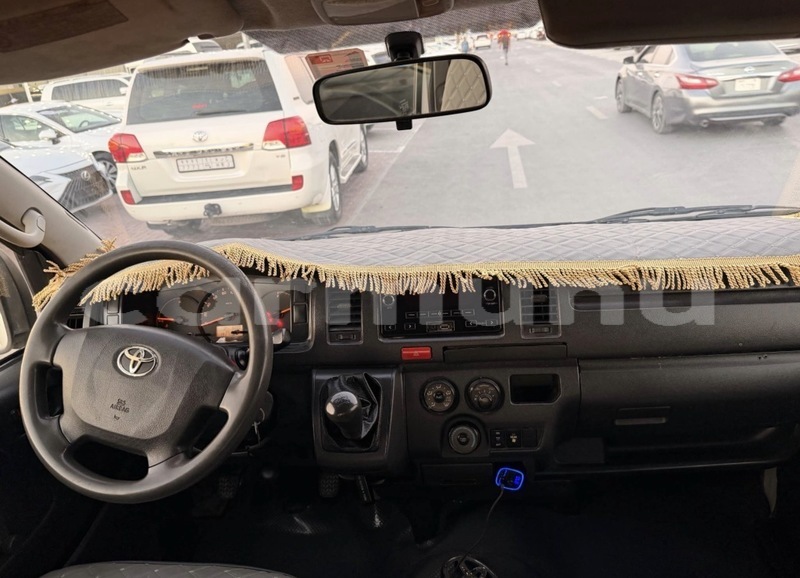 Big with watermark toyota hiace commune de brazzaville brazzaville 8988