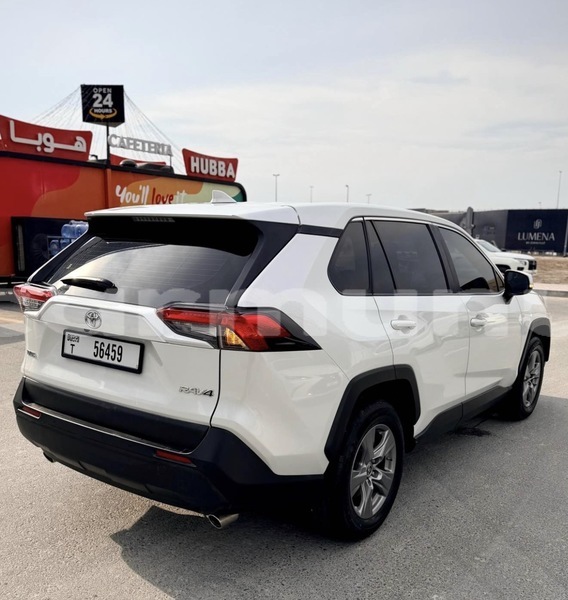 Big with watermark toyota rav4 region du kouilou pointe noire 8989