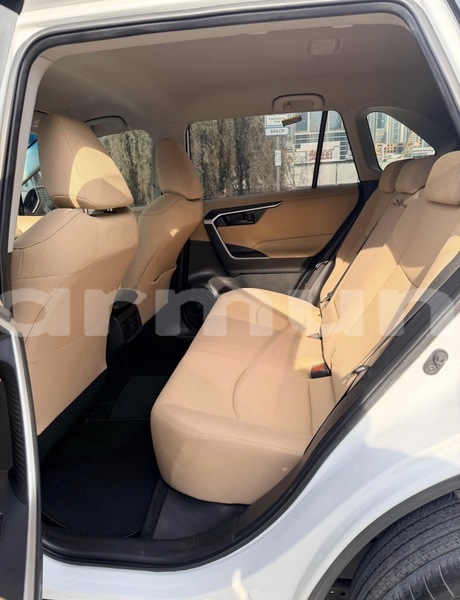 Big with watermark toyota rav4 region du kouilou pointe noire 8989