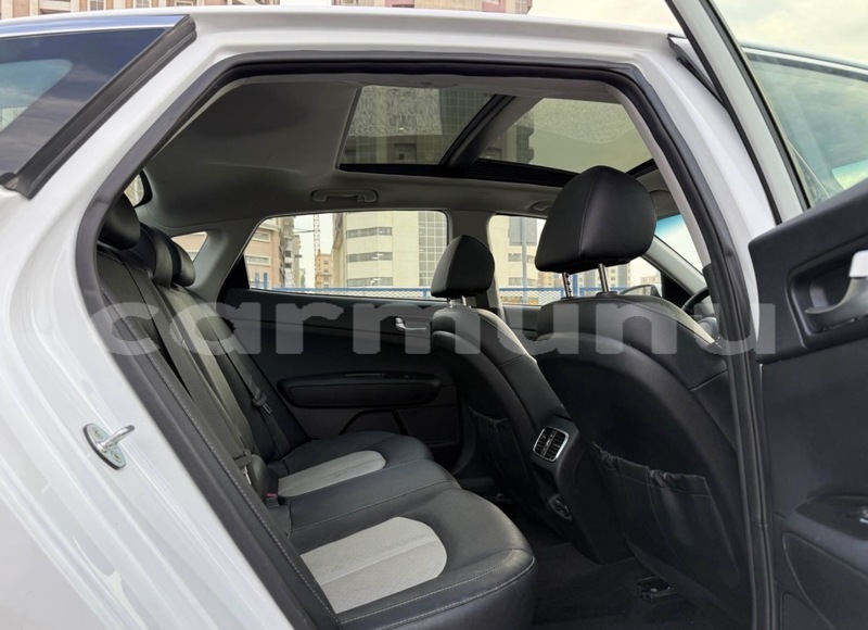 Big with watermark kia k5 commune de brazzaville brazzaville 8990