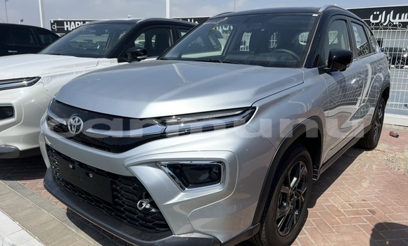 Acheter Neuf Voiture Toyota Urban Cruiser Gris à Brazzaville, Commune de Brazzaville Acheter Neuf Voiture Toyota Urban Cruiser Gris à Brazzaville, Commune de Brazzaville