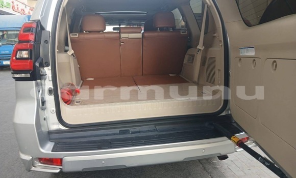 Acheter Occasion Voiture Toyota Prado Gris à Pointe–Noire, Région du Kouilou Acheter Occasion Voiture Toyota Prado Gris à Pointe–Noire, Région du Kouilou