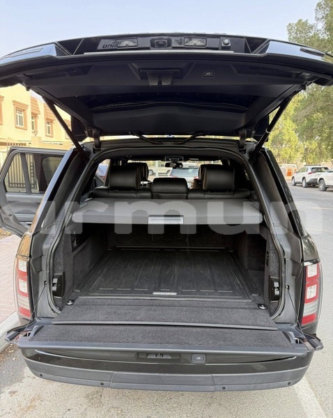 Big with watermark land rover range rover vogue commune de brazzaville brazzaville 8999