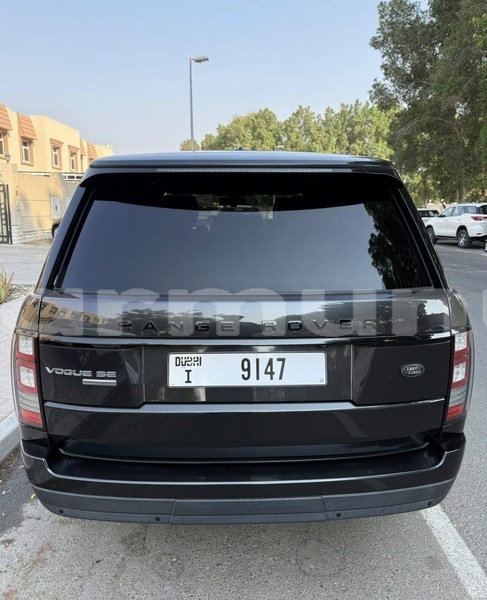 Big with watermark land rover range rover vogue commune de brazzaville brazzaville 8999