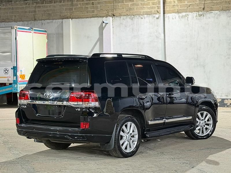Big with watermark toyota land cruiser region de la bouenza import dubai 9000