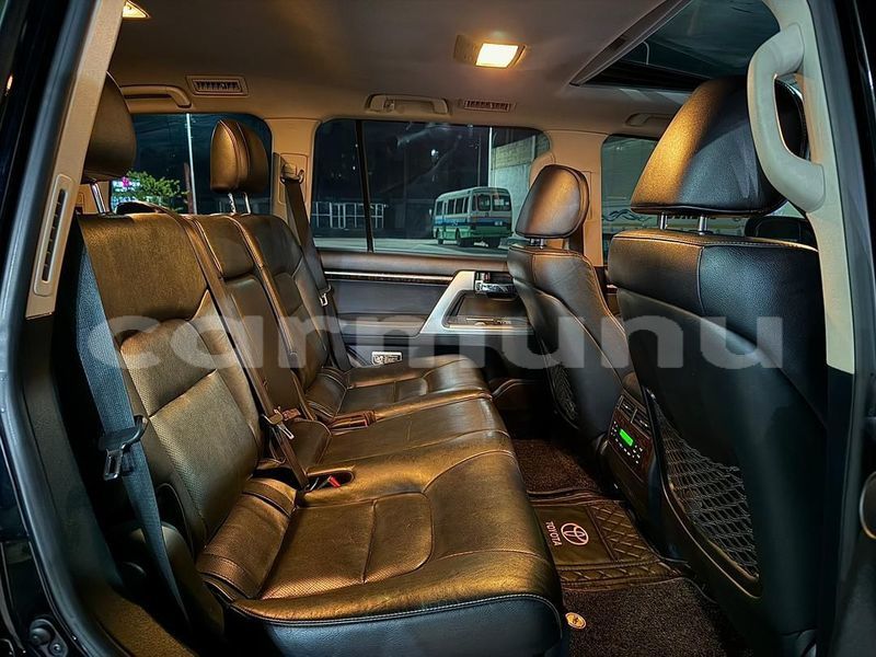 Big with watermark toyota land cruiser region de la bouenza import dubai 9000