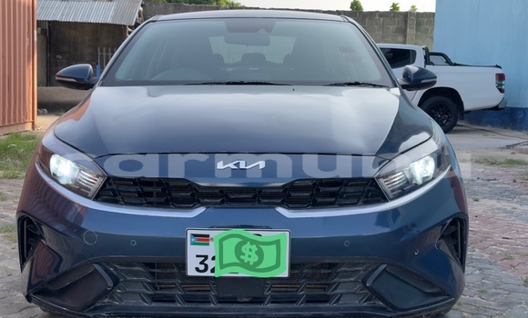 Acheter Occasion Voiture Kia Cerato Bleu à Pointe–Noire, Région du Kouilou