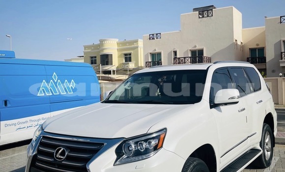 Acheter Occasion Voiture Lexus GX Blanc à Brazzaville, Commune de Brazzaville Acheter Occasion Voiture Lexus GX Blanc à Brazzaville, Commune de Brazzaville