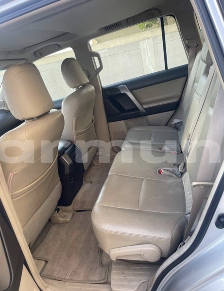 Big with watermark toyota prado region du kouilou pointe noire 9004