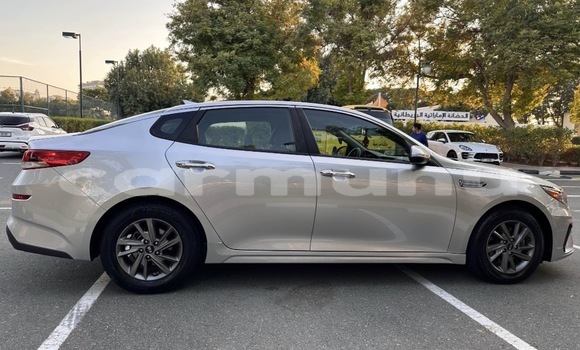 Buy Used Kia K5 Silver Car in Brazzaville in Municipality of Brazzaville Buy Used Kia K5 Silver Car in Brazzaville in Municipality of Brazzaville