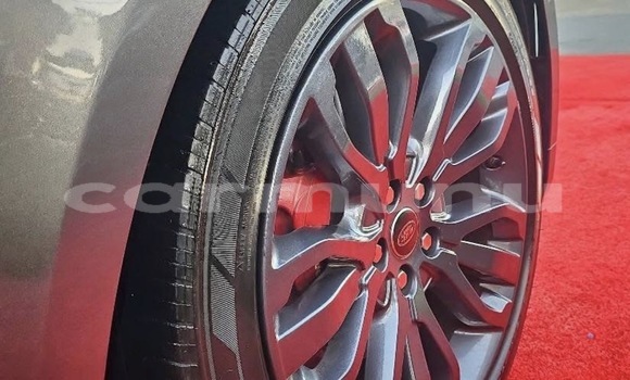 Buy Used Land Rover Range Rover Sport Silver Car in Brazzaville in Municipality of Brazzaville Buy Used Land Rover Range Rover Sport Silver Car in Brazzaville in Municipality of Brazzaville