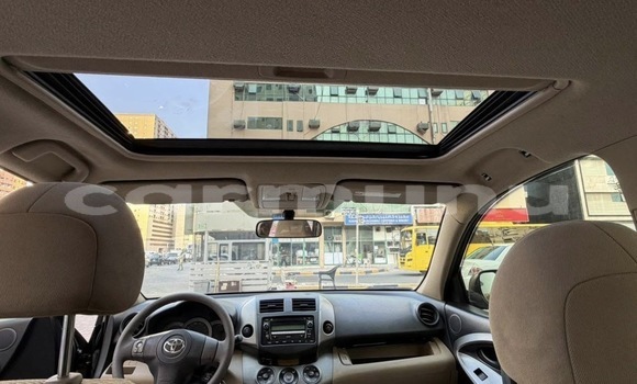 Acheter Occasion Voiture Toyota RAV4 Noir à Pointe–Noire, Région du Kouilou Acheter Occasion Voiture Toyota RAV4 Noir à Pointe–Noire, Région du Kouilou