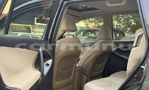 Acheter Occasion Voiture Toyota RAV4 Noir à Pointe–Noire, Région du Kouilou Acheter Occasion Voiture Toyota RAV4 Noir à Pointe–Noire, Région du Kouilou