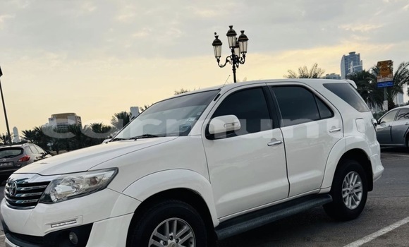 Acheter Occasion Voiture Toyota Fortuner Blanc à Pointe–Noire, Région du Kouilou Acheter Occasion Voiture Toyota Fortuner Blanc à Pointe–Noire, Région du Kouilou