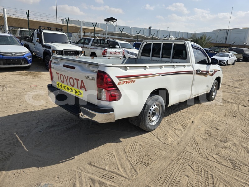 Big with watermark toyota hilux region de la bouenza import dubai 9022
